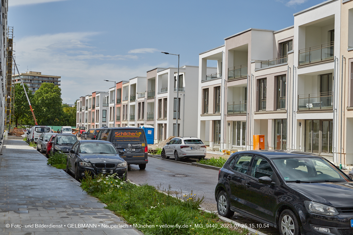 25.07.2023 - Rundgang im Alexisquartier in Neuperlach